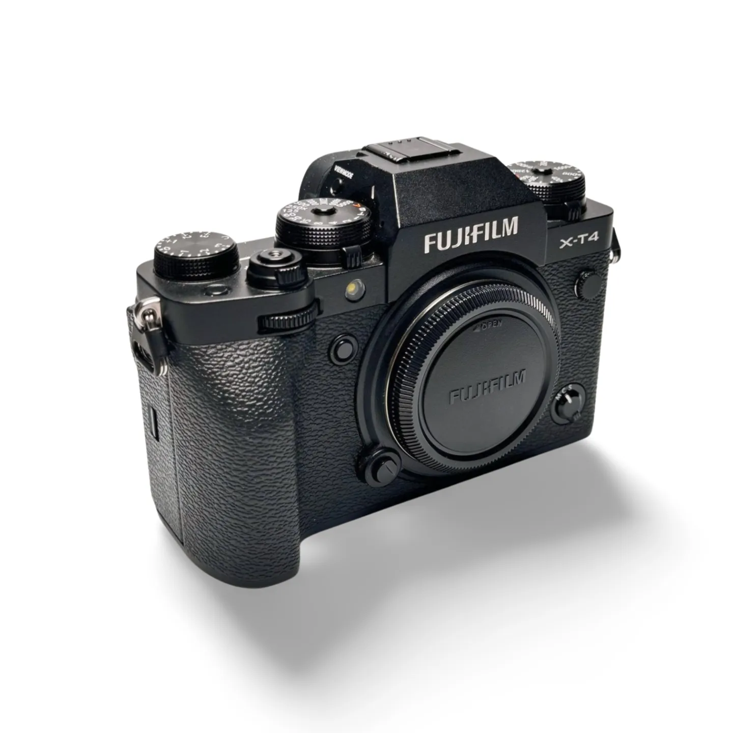 Fujifilm XT4 Mirrorless Body, Black   18-55mm f/2.8-4 R LM OIS Zoom for X Mount - Certified Pre-Owned