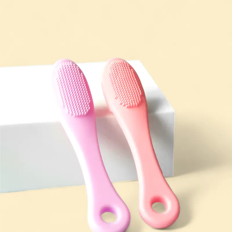 Tear Stains Brush/Toothbrush