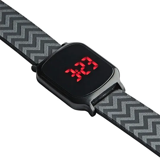 Tinc Digital Display Watch - Black